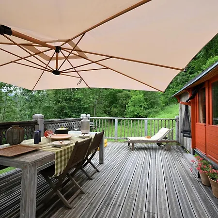 Holiday home Roulotte Appoline *