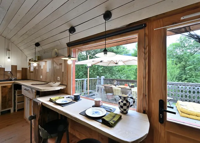 Roulotte Appoline * Arrien-en-Bethmale